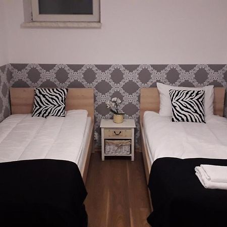 Apartament Villa Magnolia Oświęcim Exterior foto